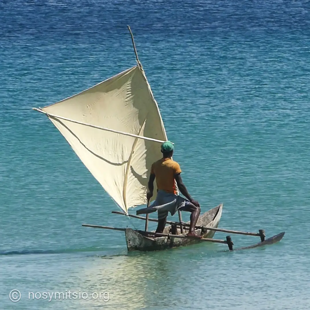 piroguier-pirogue-mitsio