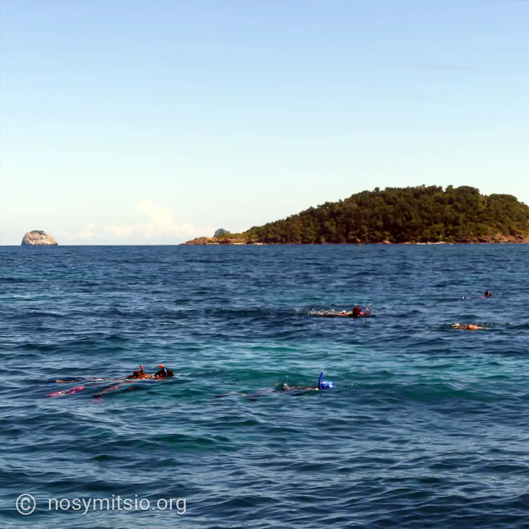snorkeling-recif-nosy-mitsio